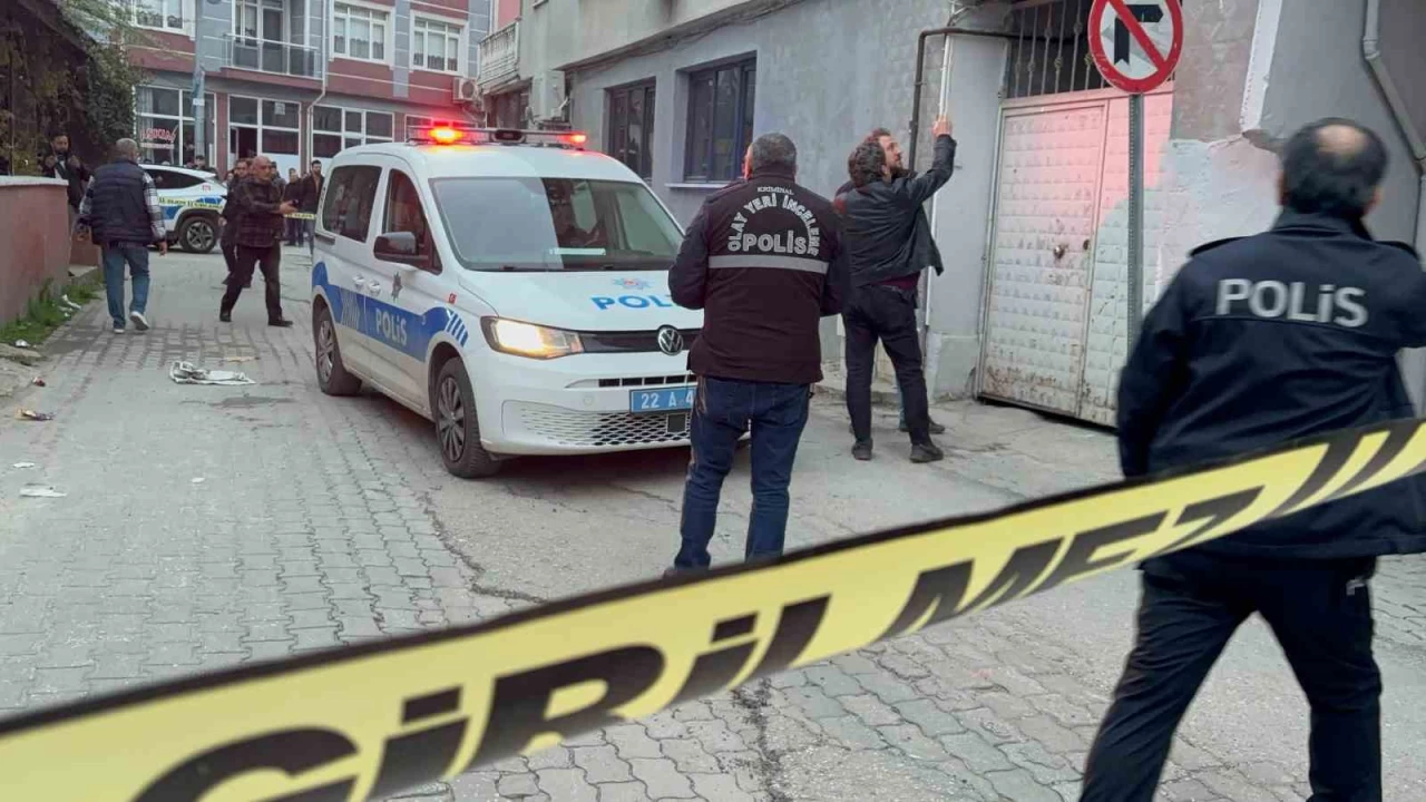 Kahvehanede çıkan kavgada kan aktı