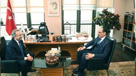 Kalın, Macron'un Özel Temsilcisi ile görüştü