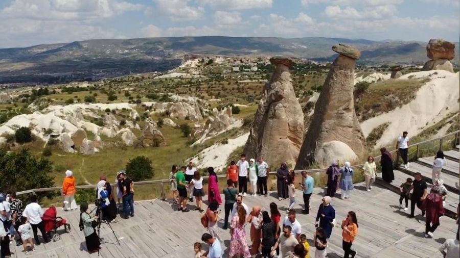 Kapadokya bir ayda yar�m milyon turist a��rlad�