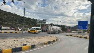 Karabk'te tr ile minibs arpt: 9 renci yaraland