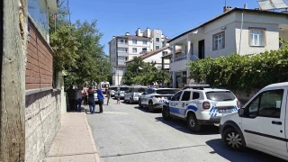 Kayseri'de 76 yandaki ahs vey kzn ar yaralayp, intihar etti