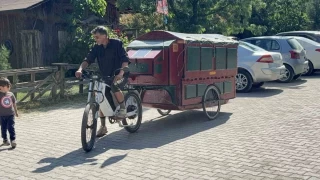 Kendi yapt karavan ile dnya turuna kt