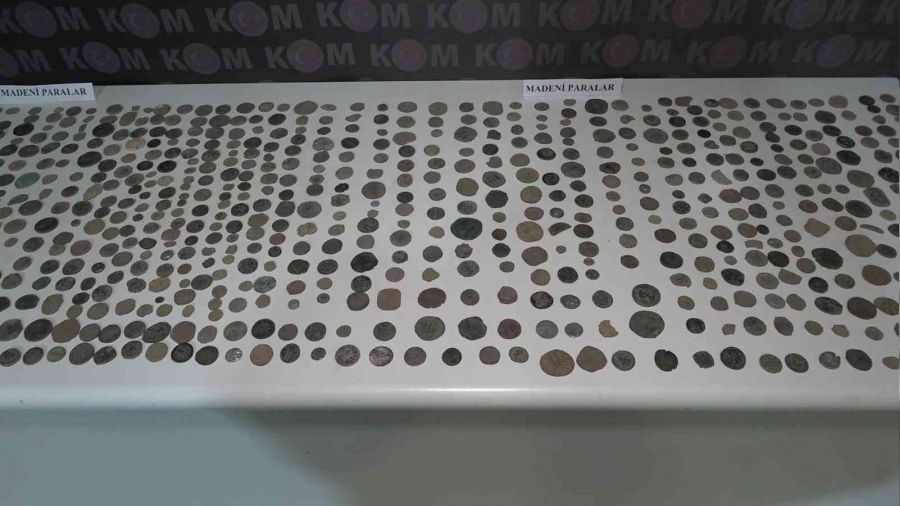 Kırıkkale'de yüzlerce tarihi eser ele geçirildi