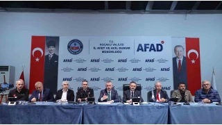 Kocaeli Valisi: 'Panikleyen 23 kii yksekten atlayarak yaraland'