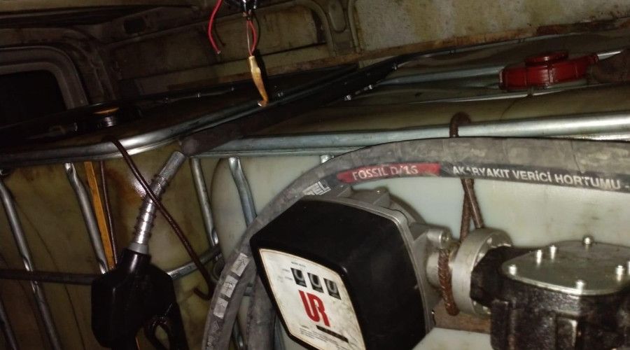 Kocaeli'de 900 litre kaçak akaryakıt ele geçirildi: 2 gözaltı