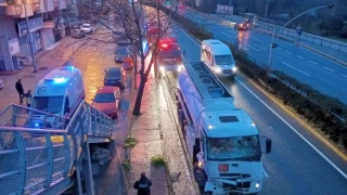 Kocaeli'nde 3 servis aracı, otomobil ile tanker kazaya karıştı: 10 yaralı