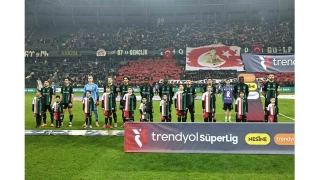 Kocaelispor- Antalyaspor ma��nda seremoni de payla��ld�