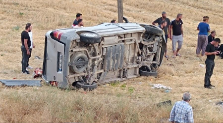 Konya'da minibüs devrildi: 1 ölü, 3 yaralı