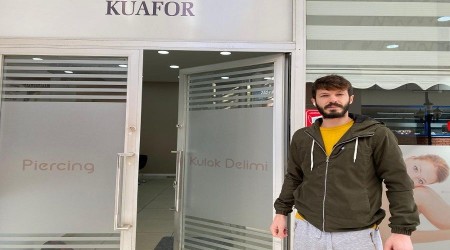 Kuaförden saç çaldılar