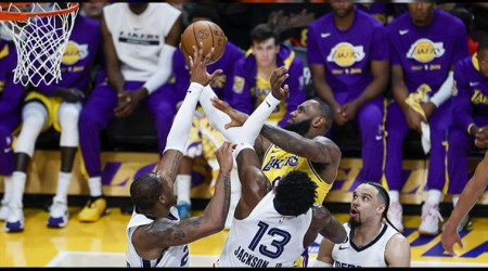 Lakers ve Heat, yarı finale çok yakın