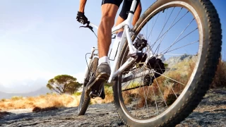 Mahalle aralarında bisiklet kullanmanın püf noktaları