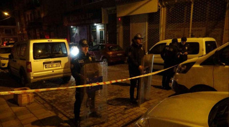Malatya'da ihbara giden polis bacağından vuruldu
