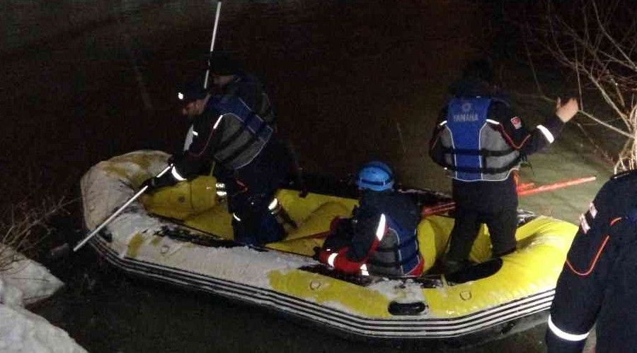 Mu�'ta Karasu Nehri'ne d��en gen� k�z i�in arama �al��mas� ba�lat�ld�