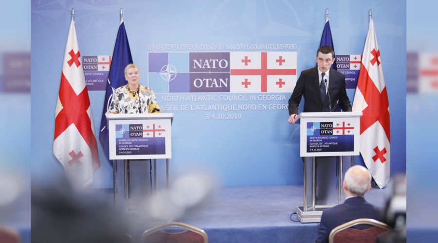 NATO'yu Rusya korkusu sard�