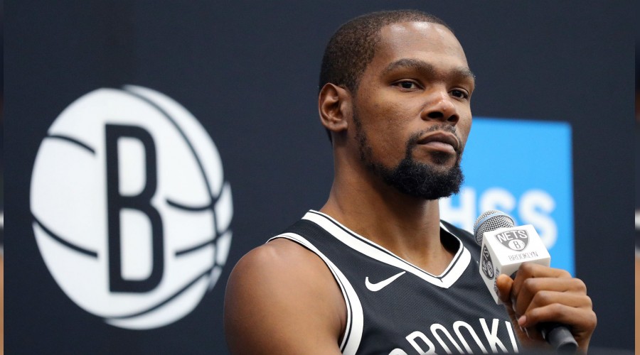 NBA yıldızı virüse yakalandı