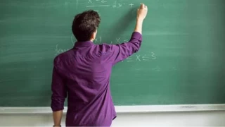 retmenler: Bireyleri eiten, toplumlar ekillendiren rehberler