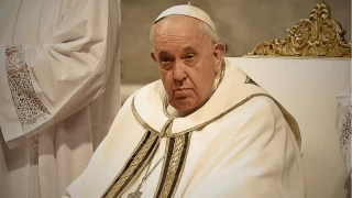 Papa Franciscus bu sabah hayatn kaybetti