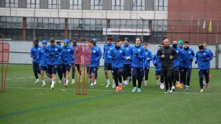 Recep U�ar: 'H�cuma d�n�k bir orta saha bak�yoruz'