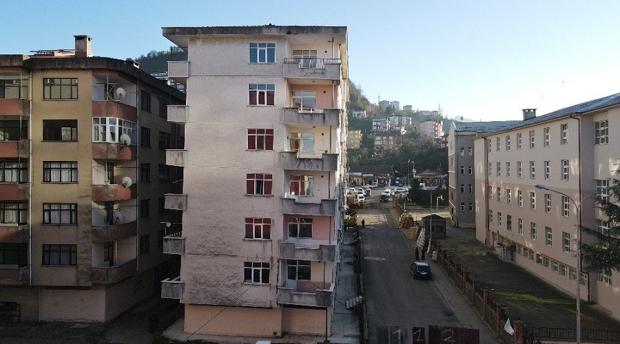 Rize'nin Pisa Kuleleri tahliye ediliyor