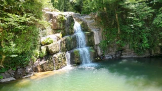 Saklı kalmış ve bozulmamış doğal güzelliklerden biri: Göldere Şelalesi