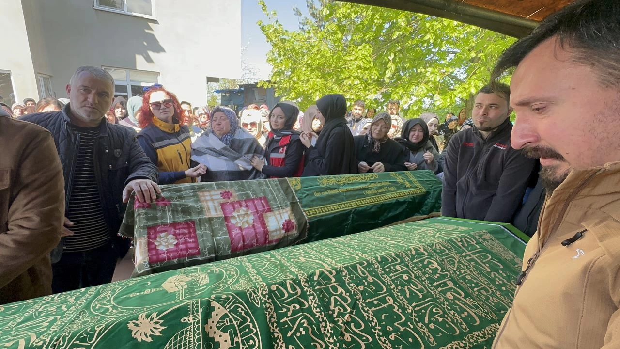 Samsun'da Trkiye'yi alatan cenaze 
