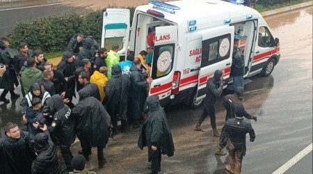 Şanlıurfa'da sel sularının arasında bir kişinin cansız bedenine ulaşıldı