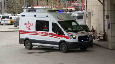Siirt'te çocuk balkondan düştü