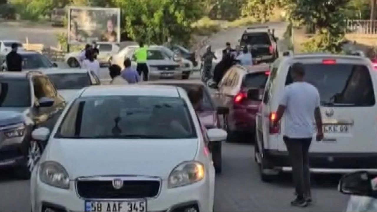 Sivas'ta bor� meselesi y�z�nden taraflar birbirine girdi