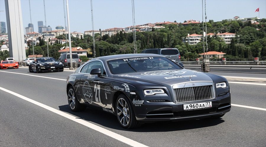 "S�per otomobiller" OneLife Rally �ncesi Galataport �stanbul'da