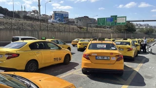 Taksicilerden 'korsana hayr' konvoyu