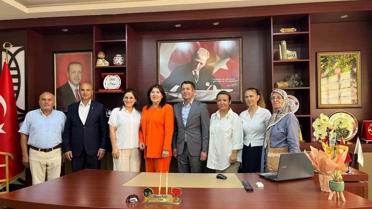 "Tapan B��a��n� t�m T�rkiye'ye yaymak istiyoruz"