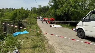Tarla anlamazlnda kardei ile enitesini ldrd