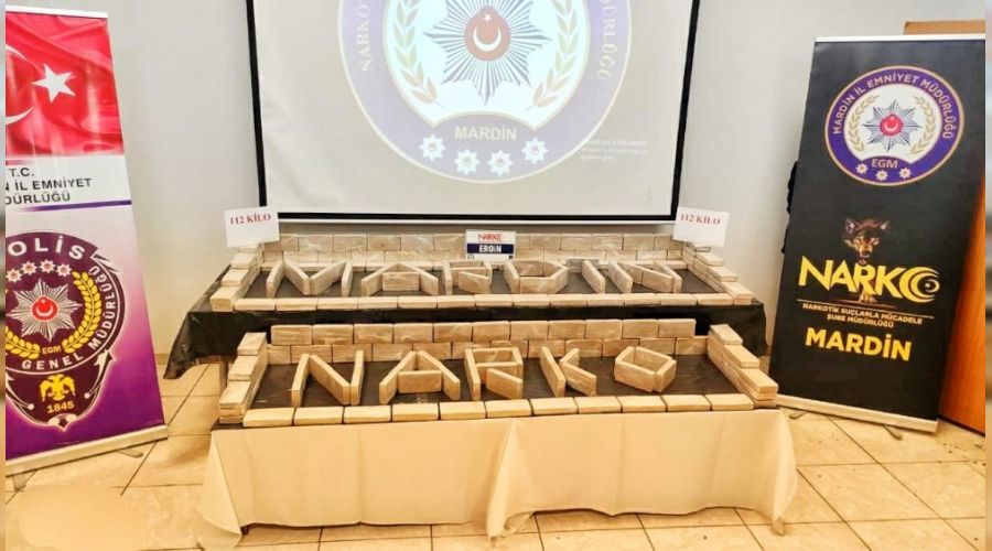 T�r�n so�utucu b�l�m�nde 112 kg eroin ele ge�irildi
