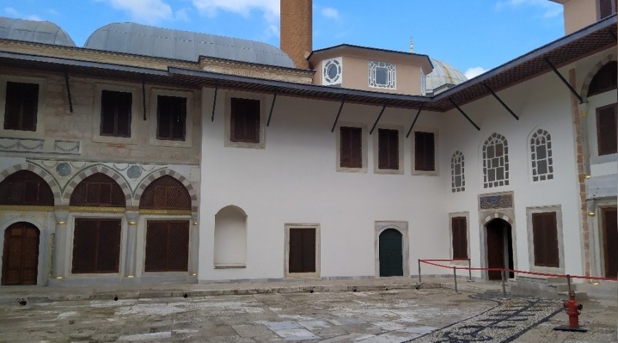 Topkapı Sarayı'nda Harem ziyarete açıldı