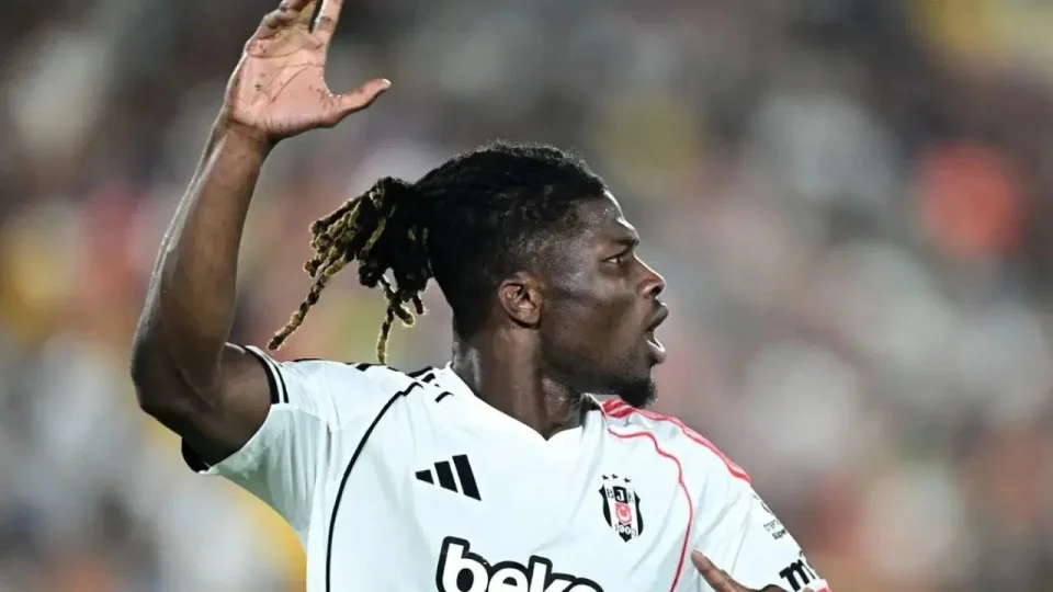Toure Beşiktaş'ta devam edebilir
