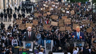 Trump’tan Fransa’ya İslam suçlaması