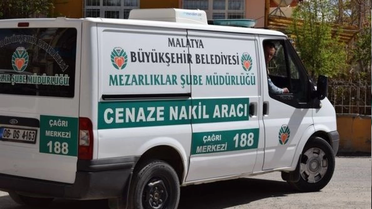 �� �ocuk annesi, g��s�nden silahla vurulmu� halde bulundu