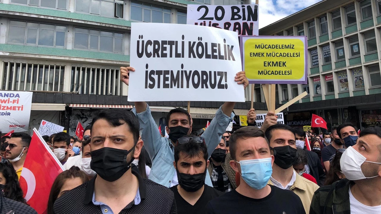 cretli retmenlik: Dk cret ve sosyal gvencesizlik