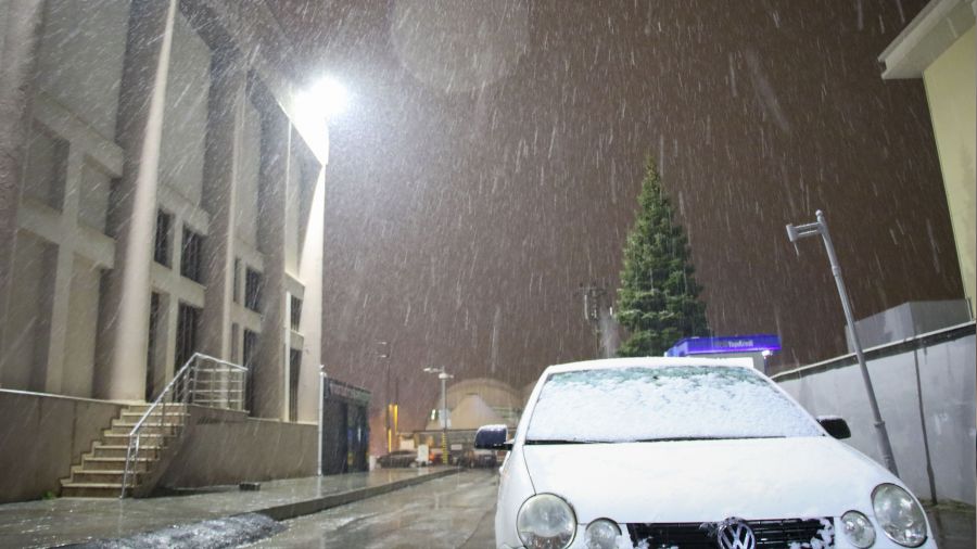 Uak'ta kar ya etkili oluyor