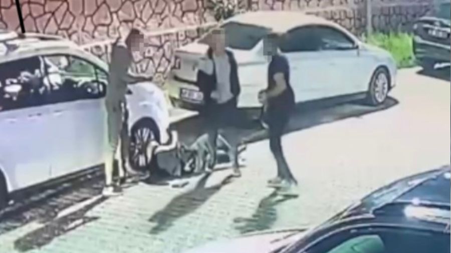 Uak'ta silahl kavga, arbede srasnda aabeyini vurarak ldrd