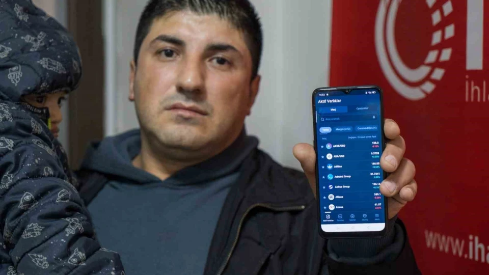 Yapay zekayla kand�rd�klar� adam� 98 bin TL doland�rd�lar