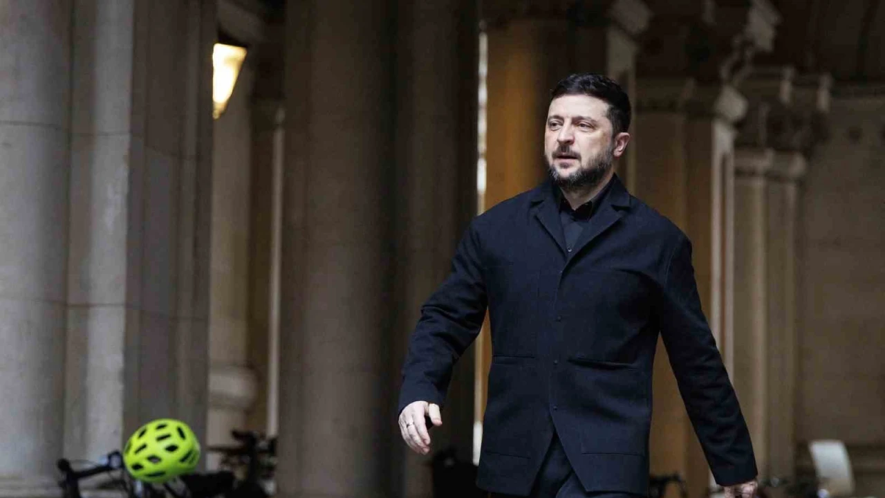 Zelenskiy: "Ukrayna'da 3 ay içinde seçim düzenlenebilir"