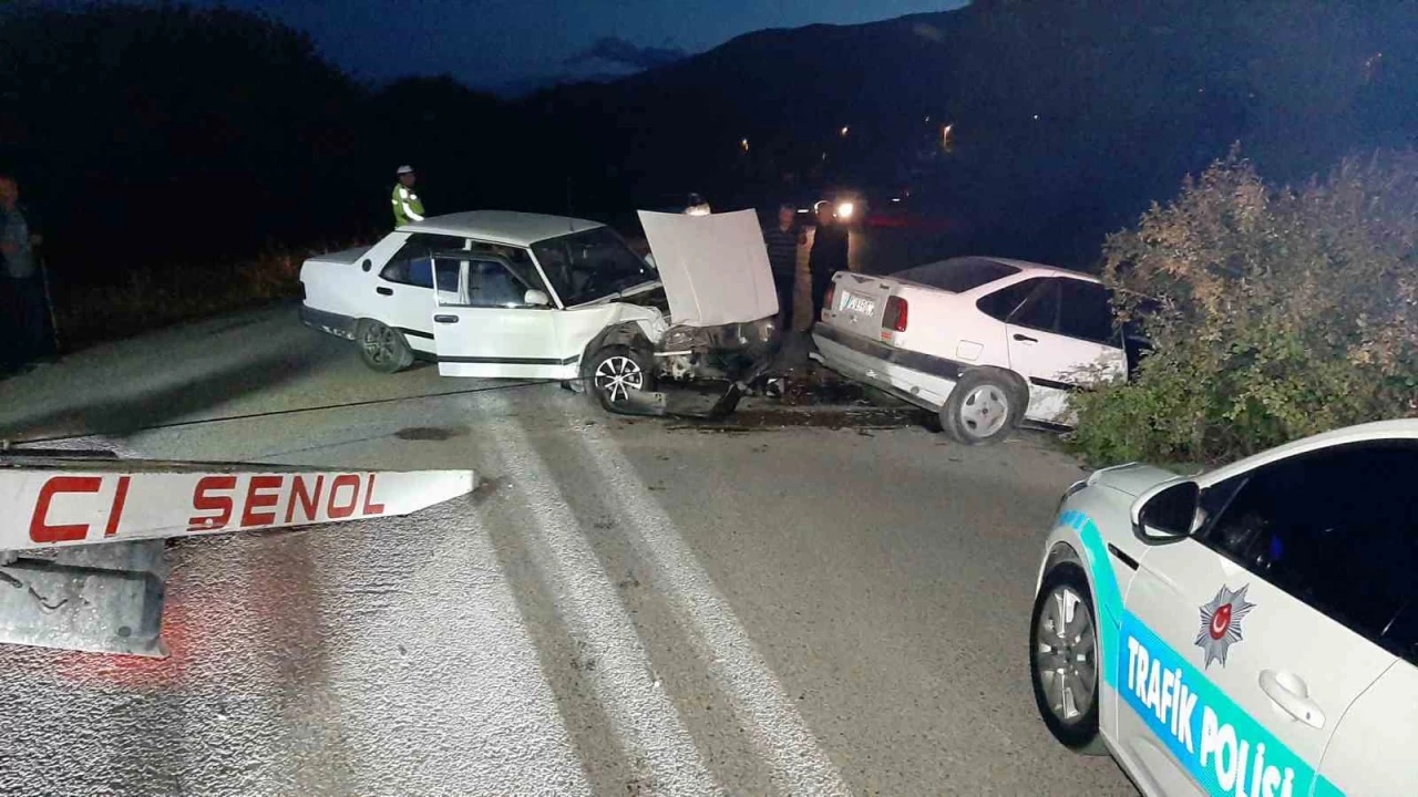 4 kiinin yaraland kazada src 257 promil alkoll kt