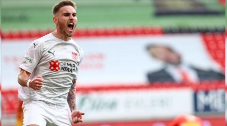 700. gol Tyler Boyd'dan geldi