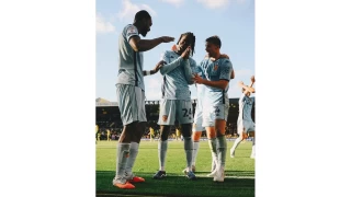 Acun Ilcal'nn takmlar ngiltere'de Hull City, Slovenya'da da Maribor deplasmanda kazand