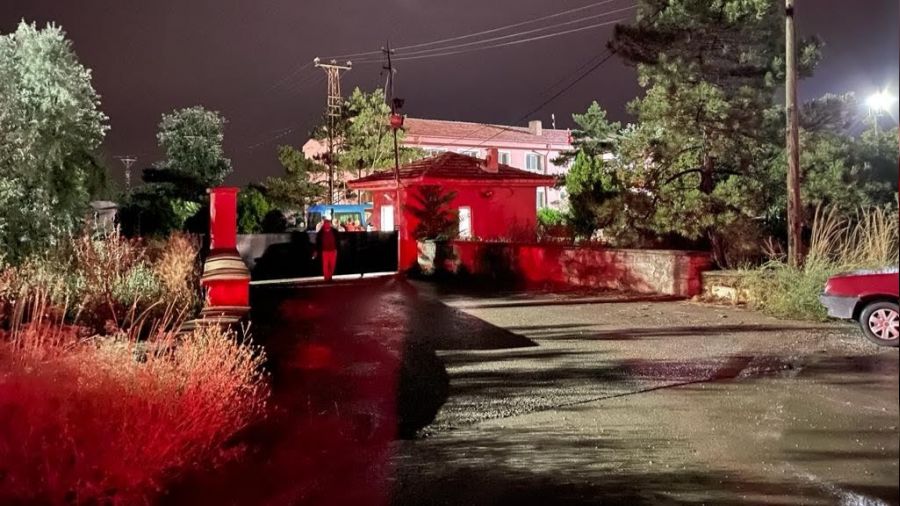 Afyonkarahisar Valili�inden d��en u�akla ilgili a��klama