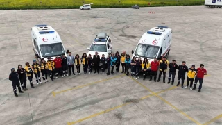 Ambulanslarn yeni kahramanlar: 16 kadn src