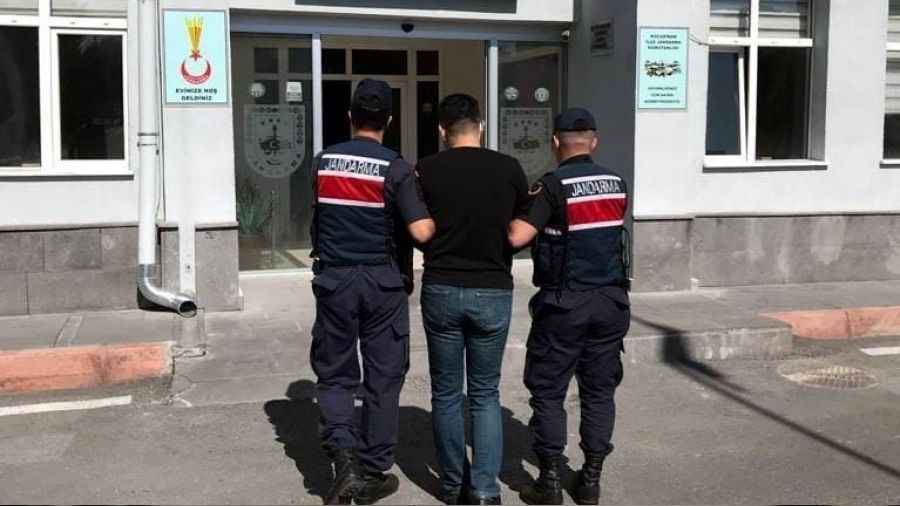 Aranan DEAŞ'lı Kayseri'de yakalandı