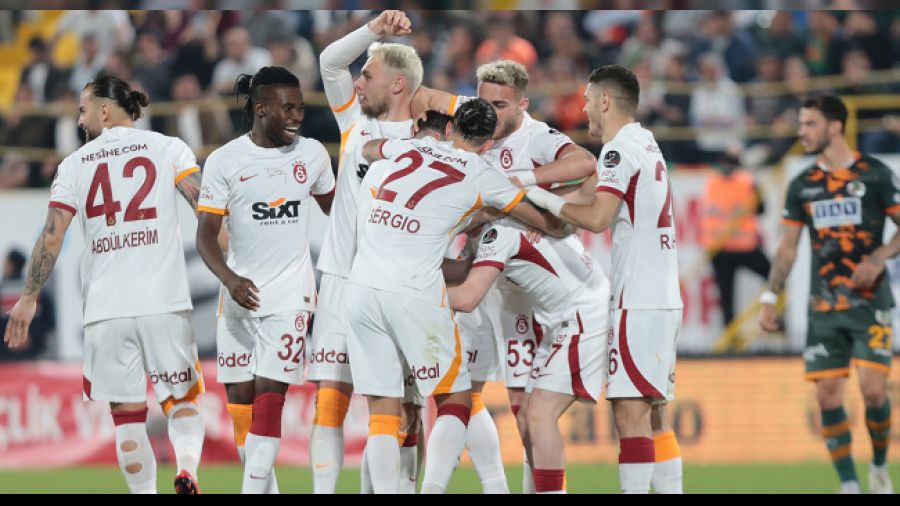 Aslan zor deplasmanı kolaya çevirdi