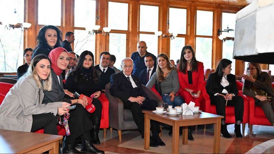 Baheli: 6 arp sfr, eittir sfr